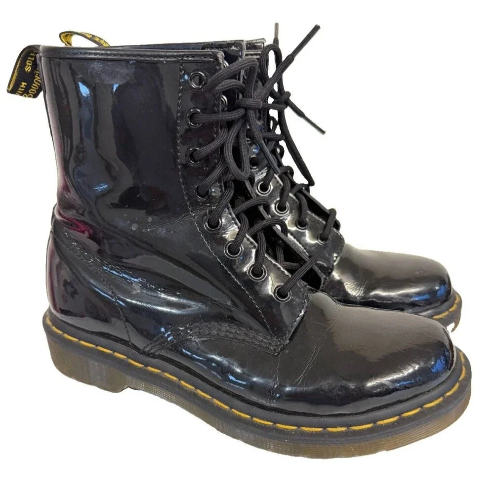 Dr. Martens 1460 Black Patent Leather 8 Hole Lace-Up Unisex Boots‎ Shoes Size 9